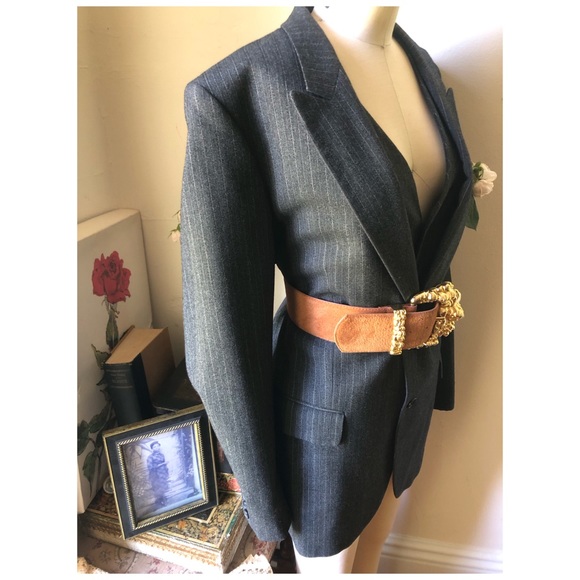 Yves Saint Laurent Vintage Grey pure wool pinstripe blazer and vest - Picture 3 of 15